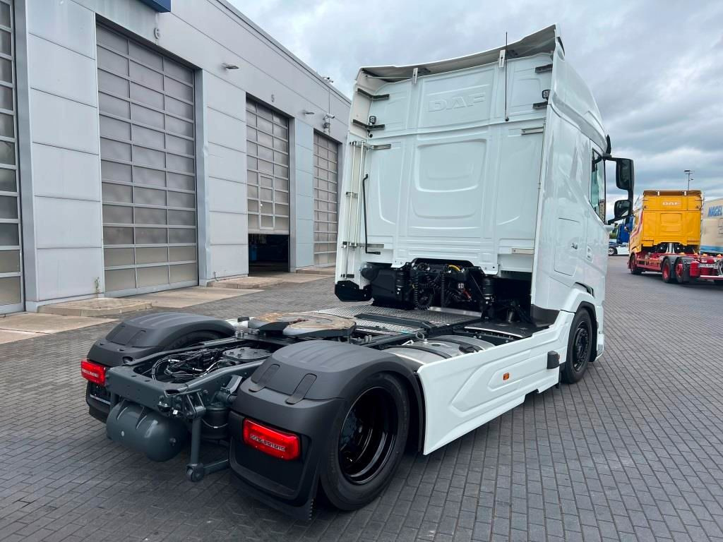 DAF XG 480 Low Deck, ZF Intarder, MODELLJAHR 2025 - Tractor head: gambar 4 DAF XG 480 Low Deck, ZF Intarder, MODELLJAHR 2025 - Tractor head: gambar 4