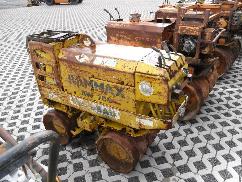 Rammax RW 700 - Roller mini: gambar 2 Rammax RW 700 - Roller mini: gambar 2