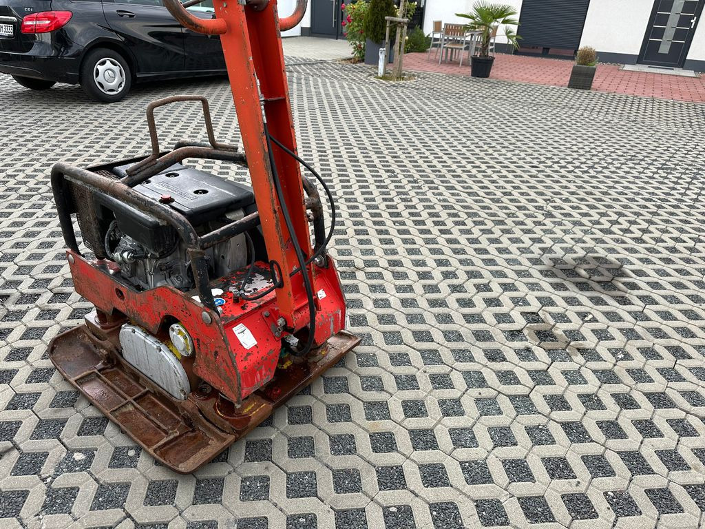 Rüttelplatte DELMAG 600 KG - Pelat getar: gambar 2 Rüttelplatte DELMAG 600 KG - Pelat getar: gambar 2