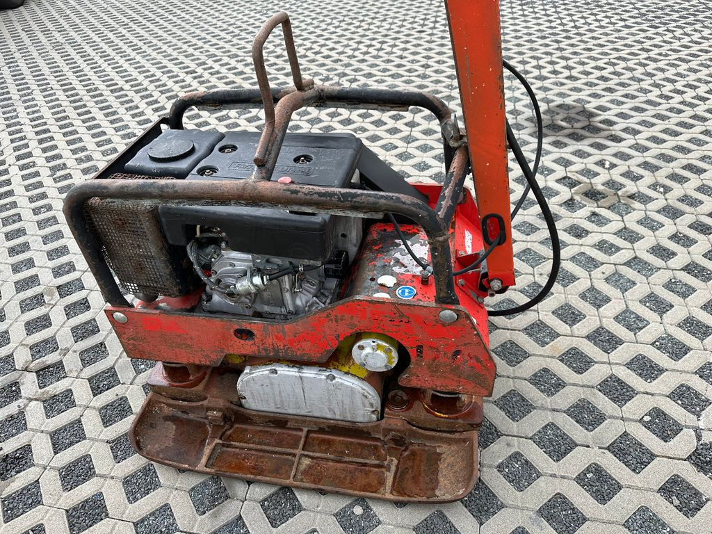 Rüttelplatte DELMAG 600 KG - Pelat getar: gambar 5 Rüttelplatte DELMAG 600 KG - Pelat getar: gambar 5