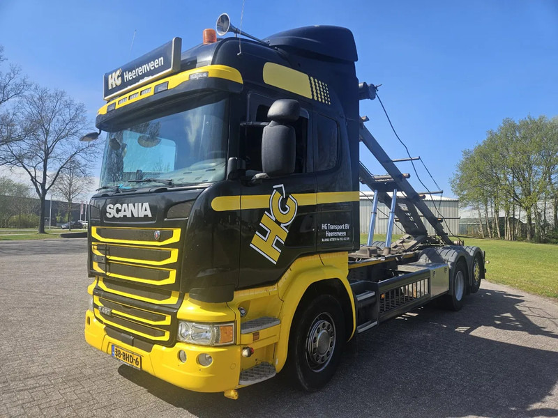 Scania R450 - Truk pembawa sistem kabel: gambar 1 Scania R450 - Truk pembawa sistem kabel: gambar 1