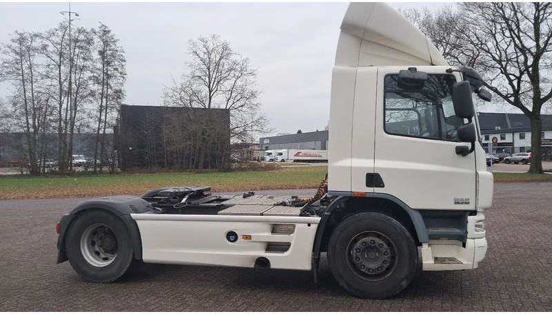 DAF CF 75 310 Daycabin Manual Euro 5 - Tractor head: gambar 4 DAF CF 75 310 Daycabin Manual Euro 5 - Tractor head: gambar 4