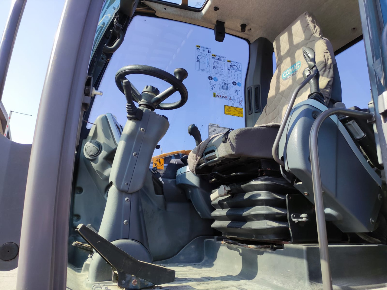 MECALAC 15 MWR - Ekskavator roda: gambar 5 MECALAC 15 MWR - Ekskavator roda: gambar 5
