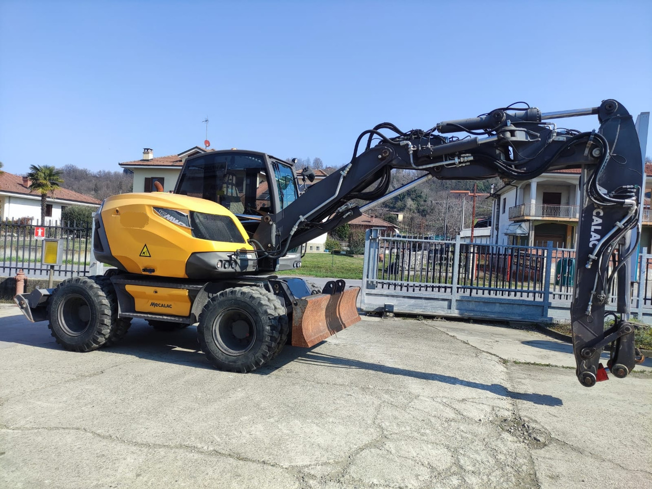 MECALAC 15 MWR - Ekskavator roda: gambar 3 MECALAC 15 MWR - Ekskavator roda: gambar 3