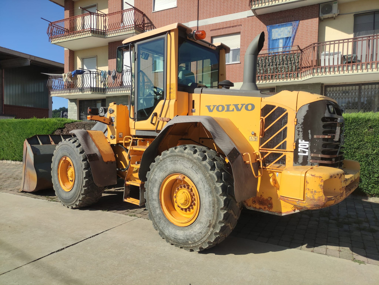 VOLVO L70F - Wheel loader: gambar 2 VOLVO L70F - Wheel loader: gambar 2