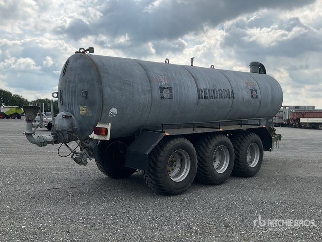 1987 Meyer-Lohne VW 18000 Tri/A Liquid Manure Spreader - Kapal tanker bubur: gambar 3 1987 Meyer-Lohne VW 18000 Tri/A Liquid Manure Spreader - Kapal tanker bubur: gambar 3