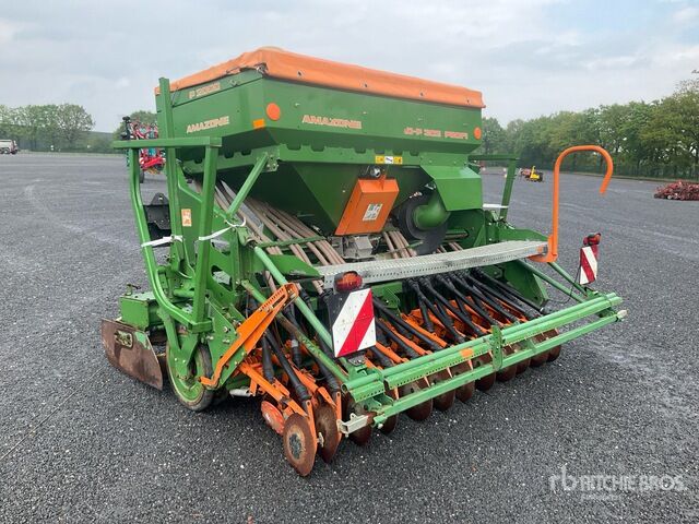 2004 Amazone AD-P 302 Profi / P2000 Combination Air Seeder - Bor benih: gambar 2 2004 Amazone AD-P 302 Profi / P2000 Combination Air Seeder - Bor benih: gambar 2
