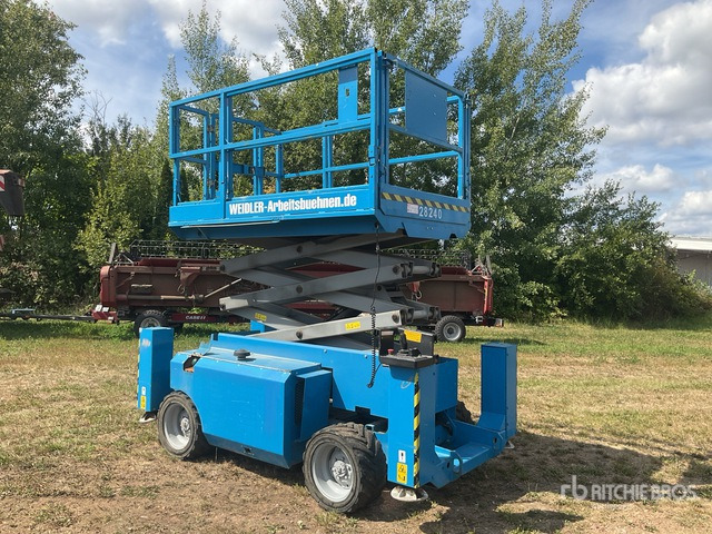 2007 Genie GS2668RT 4x4 Diesel Scissor Lift - Scissor lifts: gambar 3 2007 Genie GS2668RT 4x4 Diesel Scissor Lift - Scissor lifts: gambar 3
