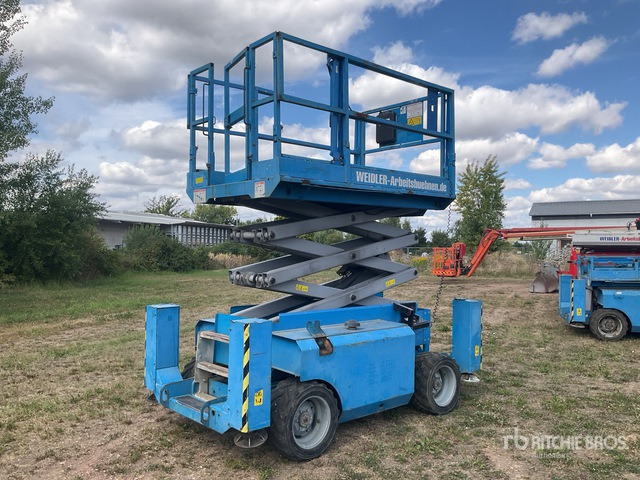2007 Genie GS2668RT 4x4 Diesel Scissor Lift - Scissor lifts: gambar 1 2007 Genie GS2668RT 4x4 Diesel Scissor Lift - Scissor lifts: gambar 1