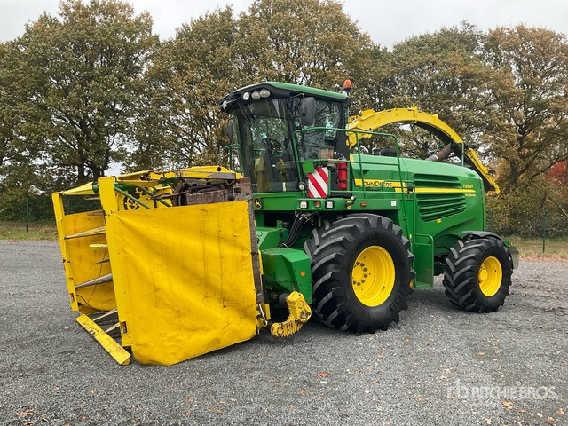 2009 John Deere 7350i ProDrive 4WD Forage Harvester - Pemanen hijauan: gambar 1 2009 John Deere 7350i ProDrive 4WD Forage Harvester - Pemanen hijauan: gambar 1