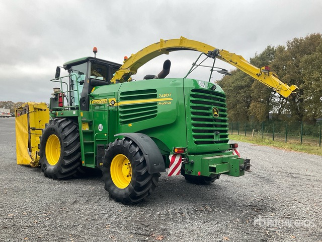 2009 John Deere 7350i ProDrive 4WD Forage Harvester - Pemanen hijauan: gambar 3 2009 John Deere 7350i ProDrive 4WD Forage Harvester - Pemanen hijauan: gambar 3