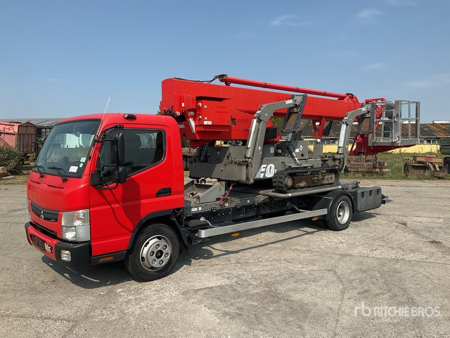 2014 Teupen LEO30 Telescopic Boom Lift - Platform udara yang dipasang di truk: gambar 1 2014 Teupen LEO30 Telescopic Boom Lift - Platform udara yang dipasang di truk: gambar 1