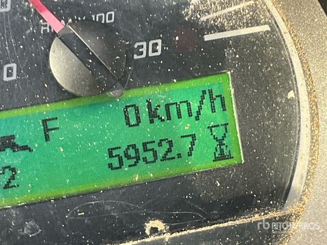 2015 Trioliet G1-1000 VLB SMARTRAC Feed Trailer - Mixer-pengumpan: gambar 2 2015 Trioliet G1-1000 VLB SMARTRAC Feed Trailer - Mixer-pengumpan: gambar 2