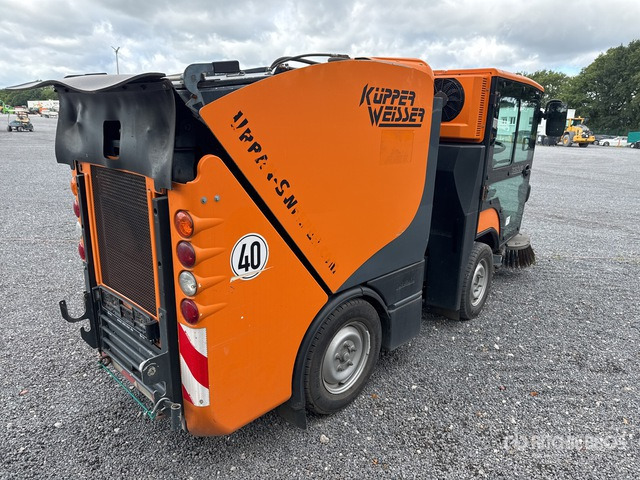 2016 Boschung S2 Urban Sweeper Truck - Penyapu jalan: gambar 3 2016 Boschung S2 Urban Sweeper Truck - Penyapu jalan: gambar 3