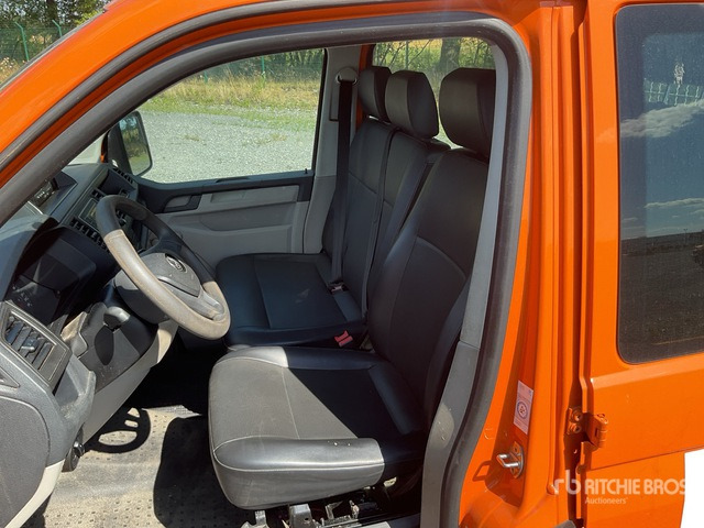 2019 Volkswagen T6 Transporter 4x2 Crew Cab Flatbed Truck - Truk flatbed: gambar 5 2019 Volkswagen T6 Transporter 4x2 Crew Cab Flatbed Truck - Truk flatbed: gambar 5