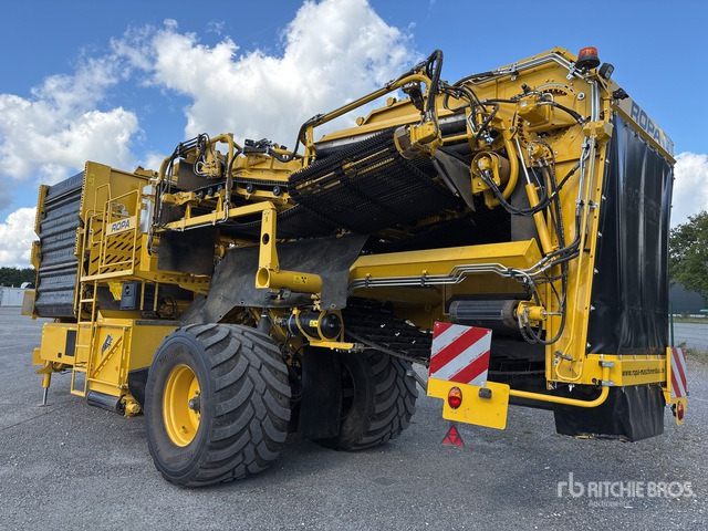 2022 ROPA Keiler 2 Pull Type 2 Row Potato Harvester - Mesin pemanen kentang: gambar 4 2022 ROPA Keiler 2 Pull Type 2 Row Potato Harvester - Mesin pemanen kentang: gambar 4