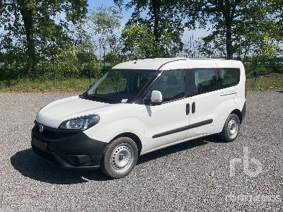 FIAT DOBLO 1.4-16V M - Van panel: gambar 1 FIAT DOBLO 1.4-16V M - Van panel: gambar 1