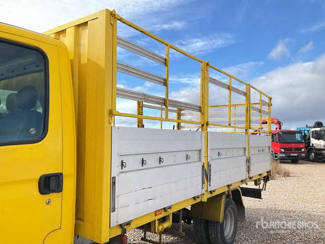 2000 Renault Mascott 4x2 Flatbed Truck - Truk flatbed: gambar 4 2000 Renault Mascott 4x2 Flatbed Truck - Truk flatbed: gambar 4