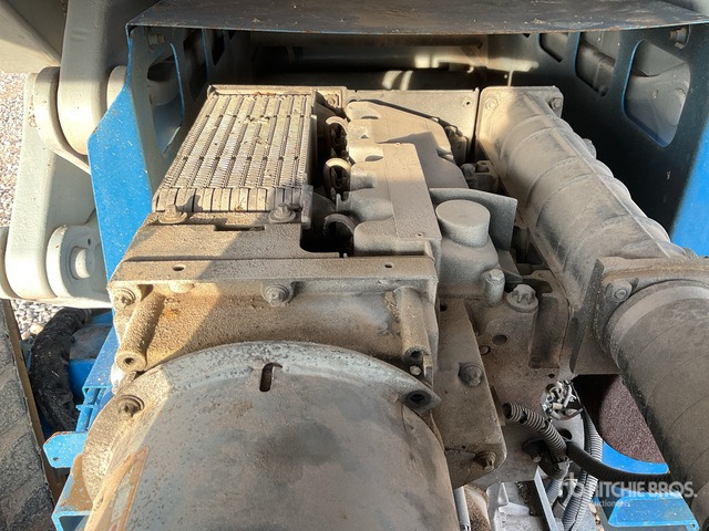 2004 Genie GS3384 4x4 Diesel Scissor Lift - Scissor lifts: gambar 5 2004 Genie GS3384 4x4 Diesel Scissor Lift - Scissor lifts: gambar 5