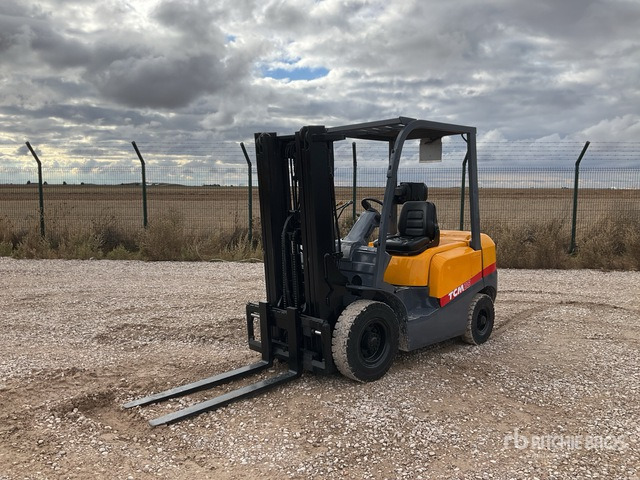 2008 TCM FHD25T3A Forklift - Forklift diesel: gambar 2 2008 TCM FHD25T3A Forklift - Forklift diesel: gambar 2