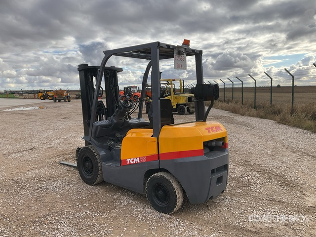 2008 TCM FHD25T3A Forklift - Forklift diesel: gambar 3 2008 TCM FHD25T3A Forklift - Forklift diesel: gambar 3