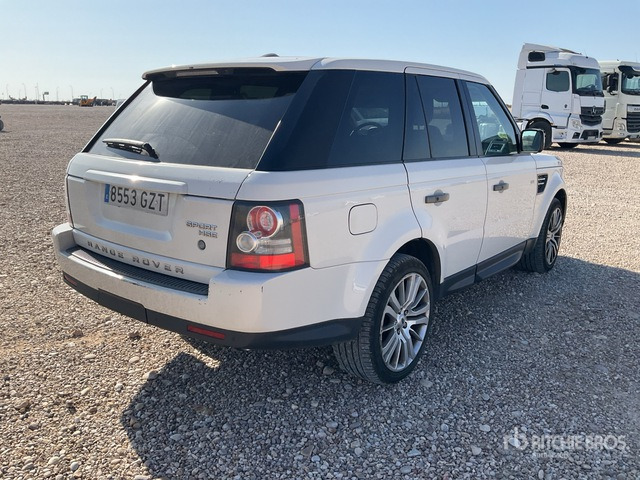 2010 Land Rover Range Rover Sport HSE SUV - Mobil SUV: gambar 3 2010 Land Rover Range Rover Sport HSE SUV - Mobil SUV: gambar 3