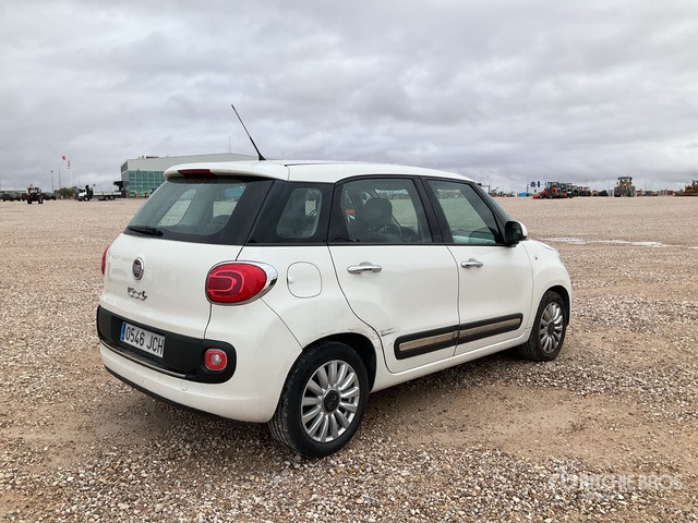 2014 Fiat 500 500L 1.3 JTD Automobile - Mobil: gambar 3 2014 Fiat 500 500L 1.3 JTD Automobile - Mobil: gambar 3