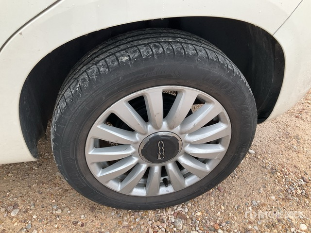 2014 Fiat 500 500L 1.3 JTD Automobile - Mobil: gambar 4 2014 Fiat 500 500L 1.3 JTD Automobile - Mobil: gambar 4