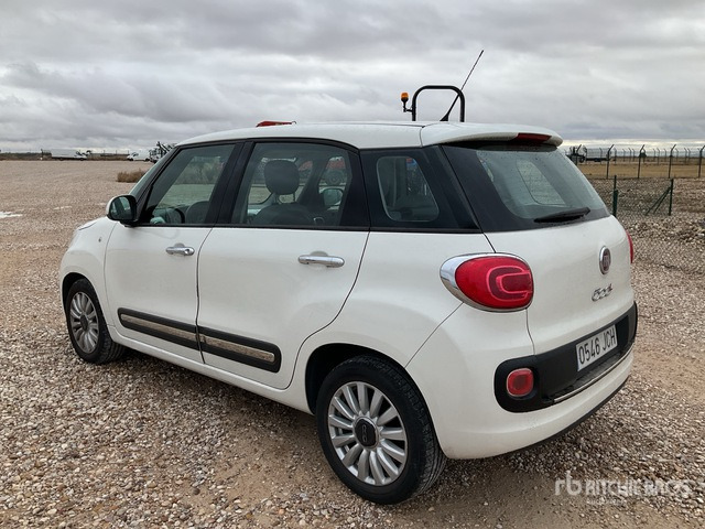 2014 Fiat 500 500L 1.3 JTD Automobile - Mobil: gambar 2 2014 Fiat 500 500L 1.3 JTD Automobile - Mobil: gambar 2