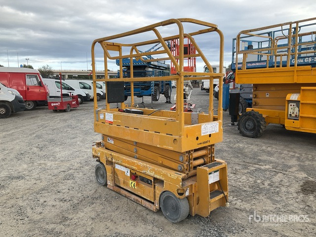 2015 Haulotte Optimum 8 Electric Scissor Lift - Scissor lifts: gambar 2 2015 Haulotte Optimum 8 Electric Scissor Lift - Scissor lifts: gambar 2