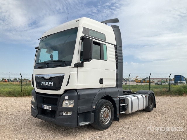 2016 MAN TGX18.440 4x2 S/A Sleeper Truck Tractor - Mesin pemotong chopper/ Mulcher: gambar 1 2016 MAN TGX18.440 4x2 S/A Sleeper Truck Tractor - Mesin pemotong chopper/ Mulcher: gambar 1