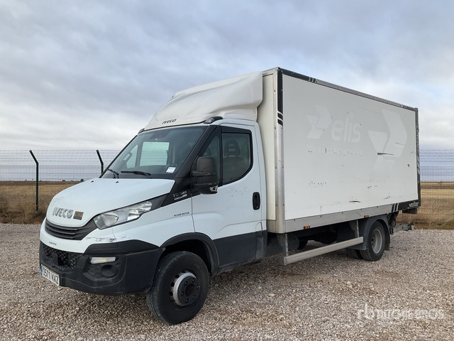 2019 Iveco Daily 70C18 4x2 Van Truck - Truk box: gambar 1 2019 Iveco Daily 70C18 4x2 Van Truck - Truk box: gambar 1