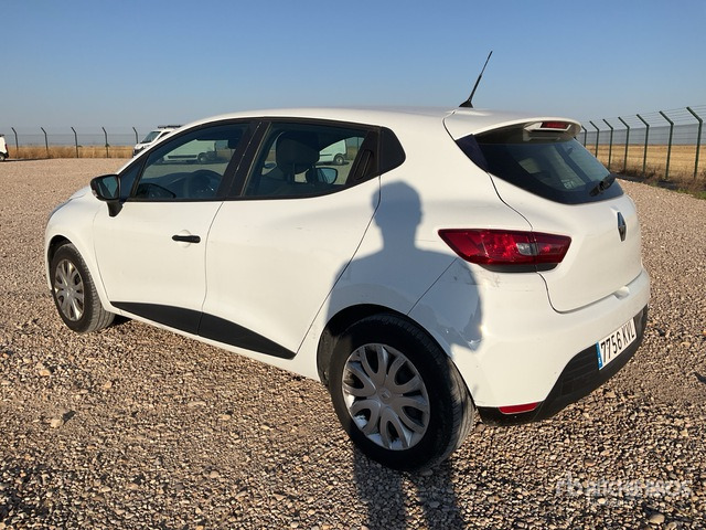 2019 Renault Clio Automobile - Mobil: gambar 4 2019 Renault Clio Automobile - Mobil: gambar 4