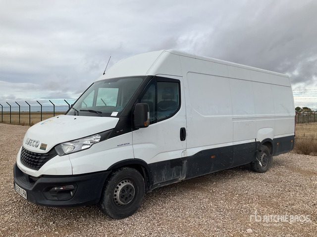 2021 Iveco Daily 35S18 Van Truck - Van panel: gambar 2 2021 Iveco Daily 35S18 Van Truck - Van panel: gambar 2