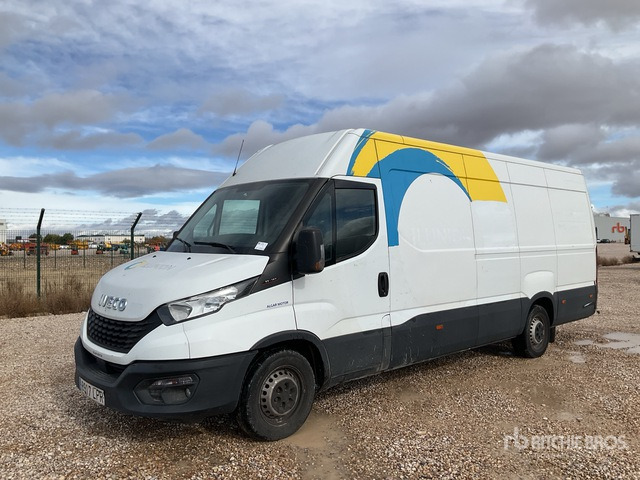 2021 Iveco Daily 35S18 Van Truck - Van panel: gambar 1 2021 Iveco Daily 35S18 Van Truck - Van panel: gambar 1