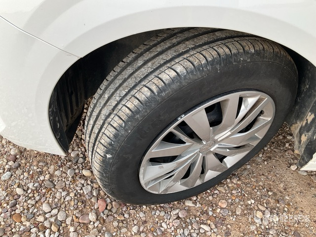 2022 Peugeot 208 Automobile - Mobil: gambar 5 2022 Peugeot 208 Automobile - Mobil: gambar 5