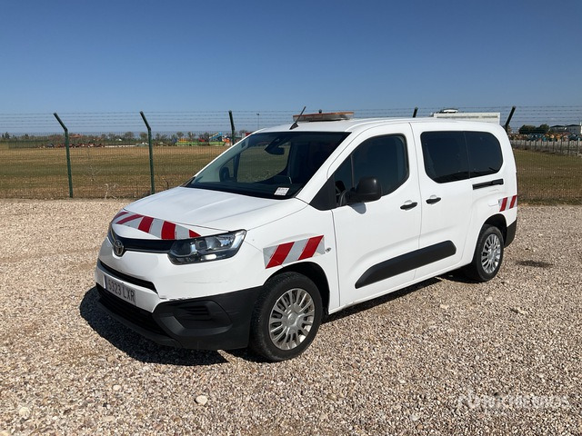 2022 Toyota Proace City Verso 5 Passenger Van - Bus mini, Van penumpang: gambar 1 2022 Toyota Proace City Verso 5 Passenger Van - Bus mini, Van penumpang: gambar 1