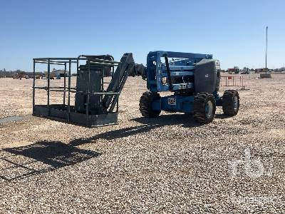GENIE Z45/25 4WD Diesel - Boom artikulasi: gambar 4 GENIE Z45/25 4WD Diesel - Boom artikulasi: gambar 4