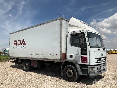 IVECO ML120 E 18 4x2 camion caja cerrada - Truk flatbed: gambar 4 IVECO ML120 E 18 4x2 camion caja cerrada - Truk flatbed: gambar 4