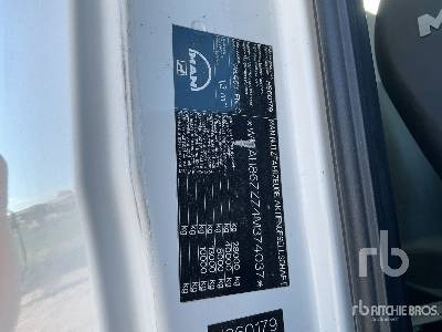 MAN TGA28.460 6x2 - Hook lift: gambar 5 MAN TGA28.460 6x2 - Hook lift: gambar 5