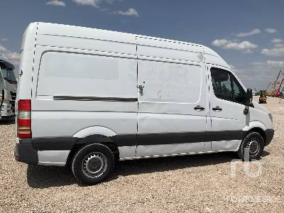 MERCEDES BENZ SPRINTER 313CDI - Van panel: gambar 3 MERCEDES BENZ SPRINTER 313CDI - Van panel: gambar 3