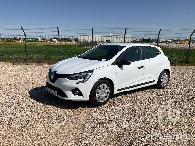 RENAULT CLIO - Mobil: gambar 1 RENAULT CLIO - Mobil: gambar 1