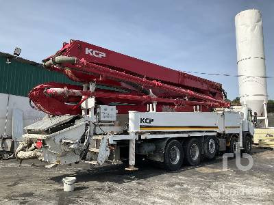 SCANIA PC124 C420 2005 KCP KCP48ZX200 48 m on 10x ... - Truk pompa beton: gambar 3 SCANIA PC124 C420 2005 KCP KCP48ZX200 48 m on 10x ... - Truk pompa beton: gambar 3