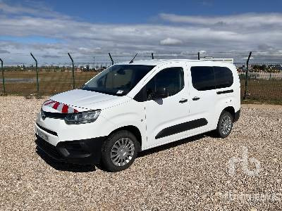 TOYOTA PROACE CITY VER 5 - Mobil: gambar 1 TOYOTA PROACE CITY VER 5 - Mobil: gambar 1