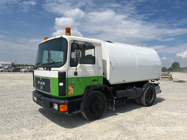 1989 MAN 15.192 Sweeper Truck - Penyapu jalan: gambar 1 1989 MAN 15.192 Sweeper Truck - Penyapu jalan: gambar 1