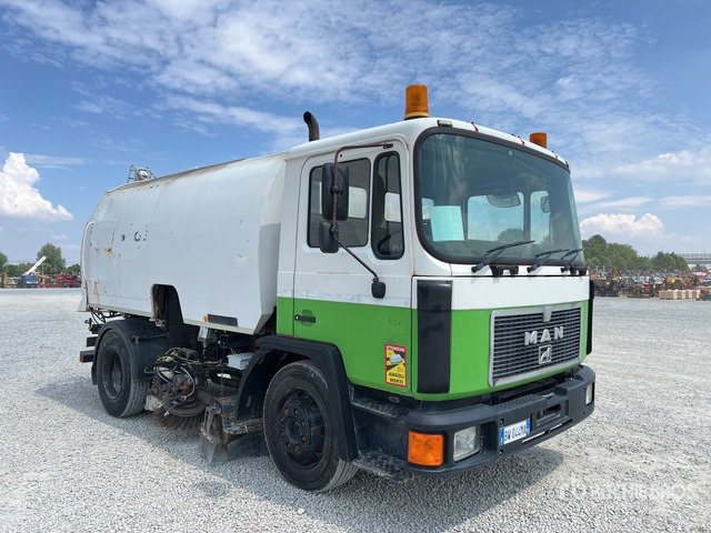 1989 MAN 15.192 Sweeper Truck - Penyapu jalan: gambar 3 1989 MAN 15.192 Sweeper Truck - Penyapu jalan: gambar 3
