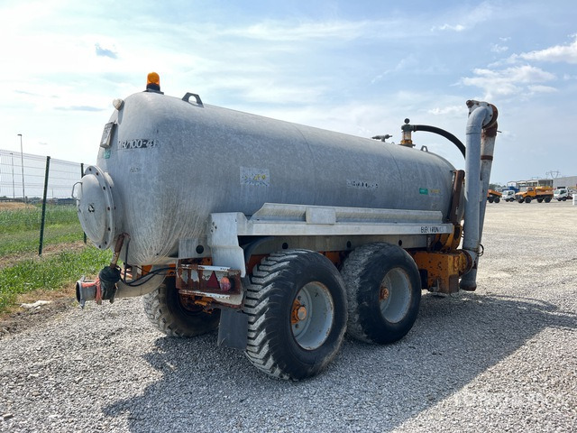 1997 VAIA MB100 V Manure Tank - Kapal tanker bubur: gambar 4 1997 VAIA MB100 V Manure Tank - Kapal tanker bubur: gambar 4