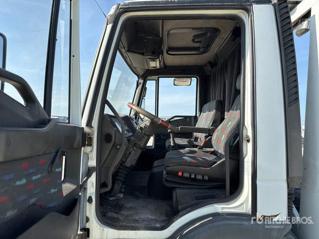 1998 Iveco Eurocargo 80E15 4x2 Car Carrier Truck - Mobil derek: gambar 5 1998 Iveco Eurocargo 80E15 4x2 Car Carrier Truck - Mobil derek: gambar 5
