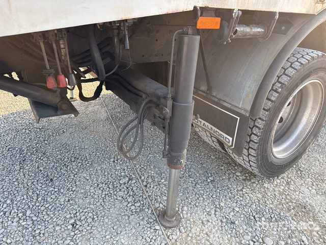 Truk flatbed, Truk derek 2000 Renault Premium 300 2000 Benelli 10510/3S2 6000 kg ... Flatbed Truck with Crane: gambar 6