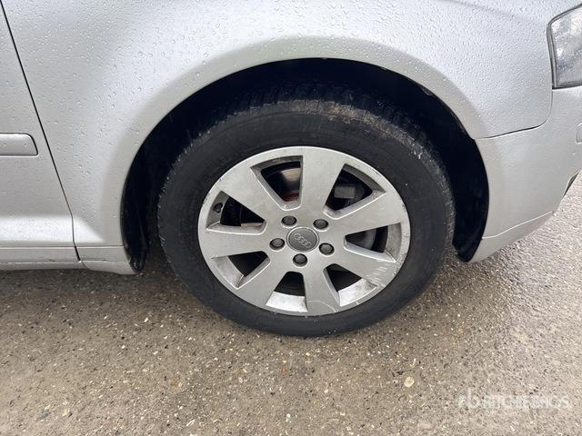 2004 Audi A3 Automobile - Mobil: gambar 4 2004 Audi A3 Automobile - Mobil: gambar 4